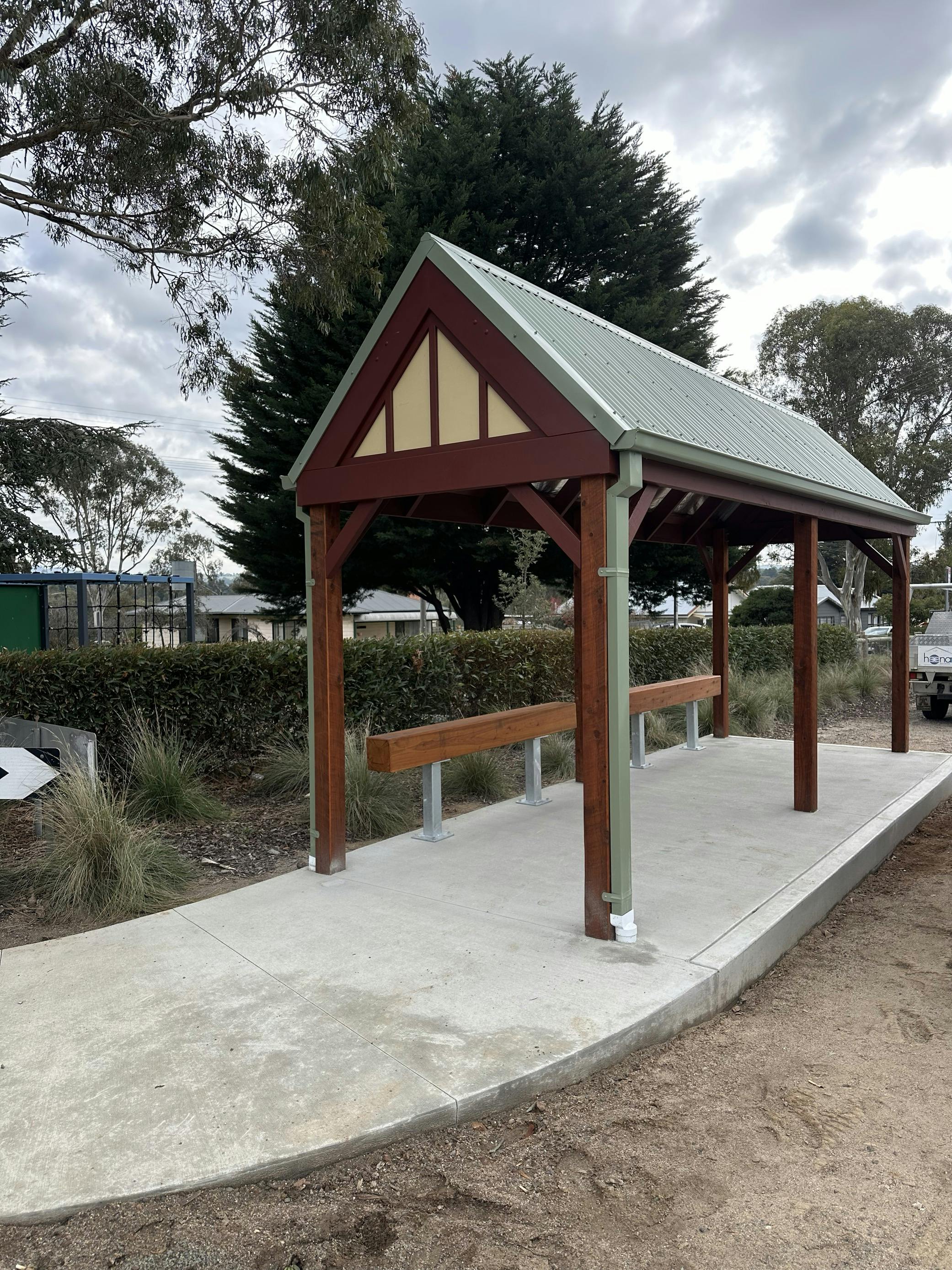 Pyalong Bus Shelter Completed (1).jpeg