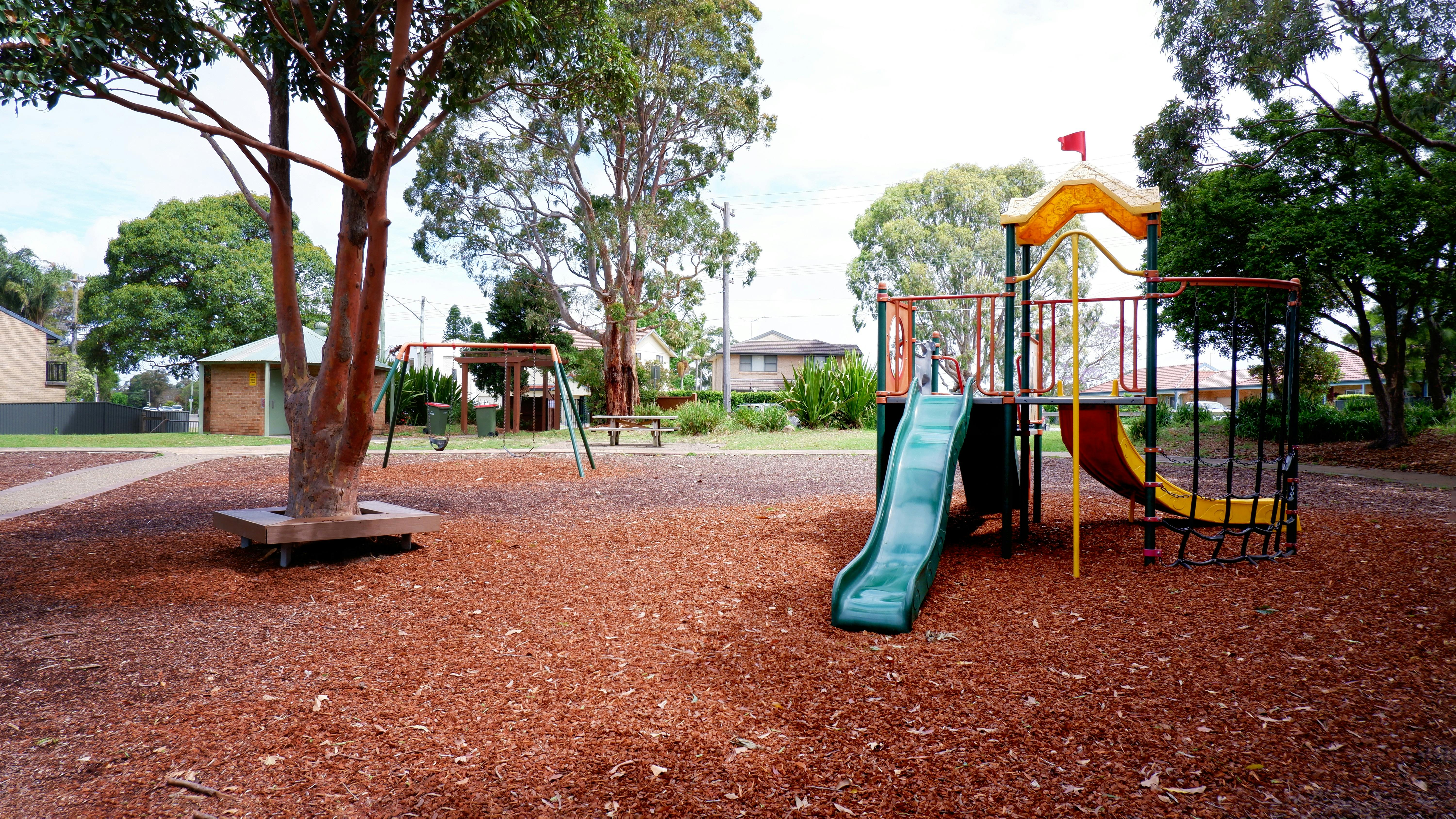 Existing playground, Old School Park 