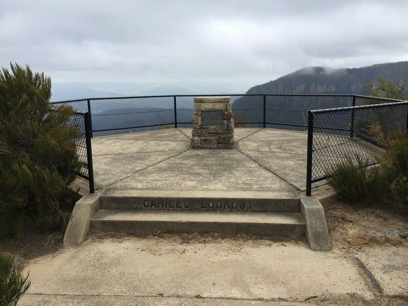Cahills Lookout Katoomba.jpg