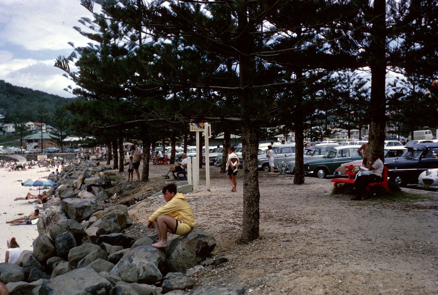 Existing Burleigh seawall