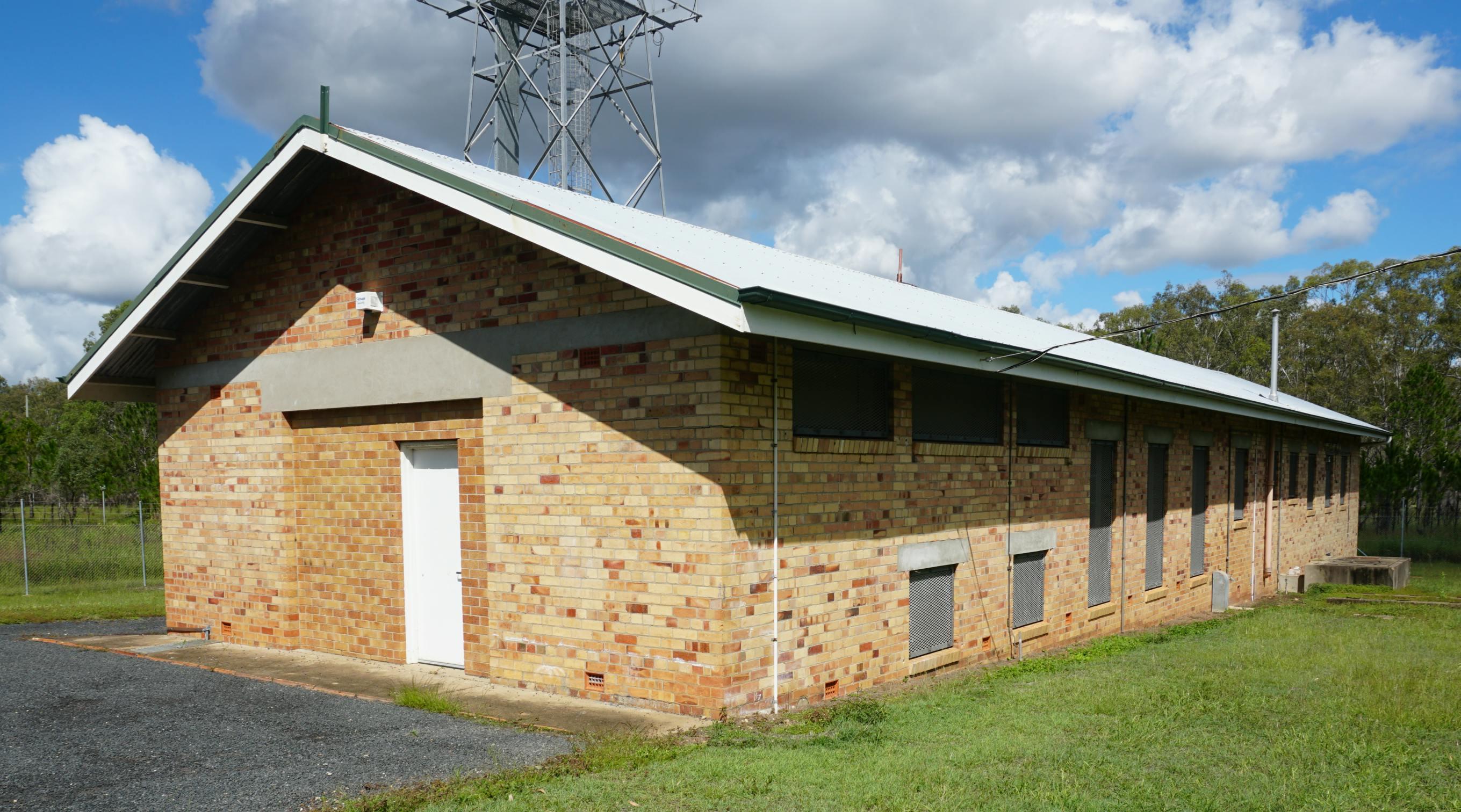 Radio Hut