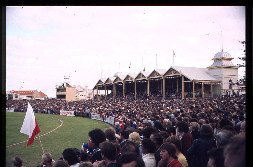 Football at the oval