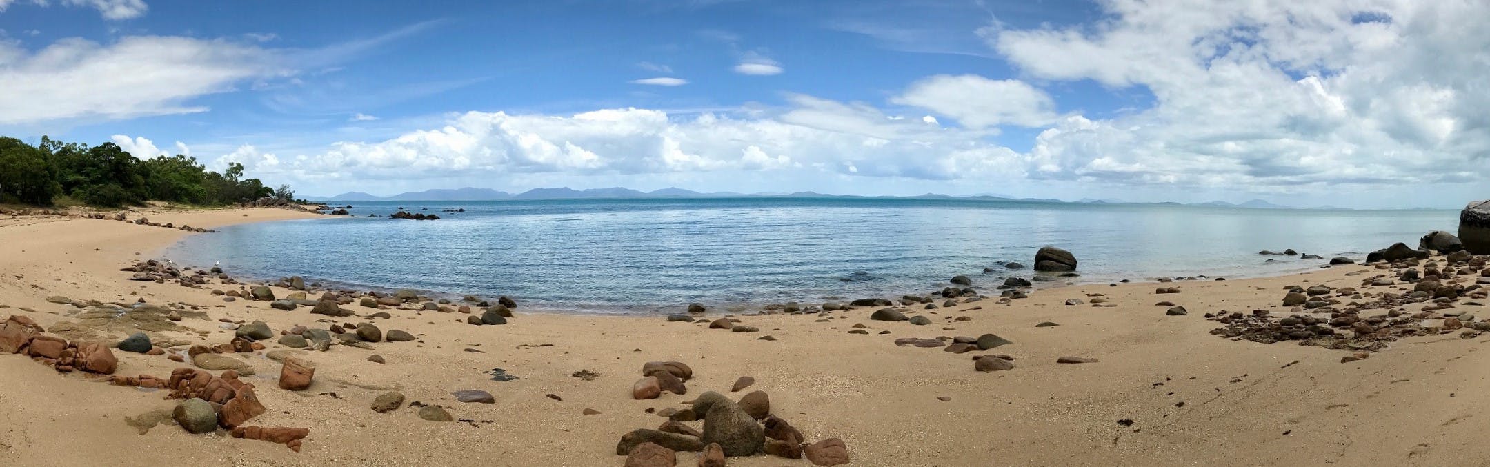 Panorama - Frog Rock beach.jpg