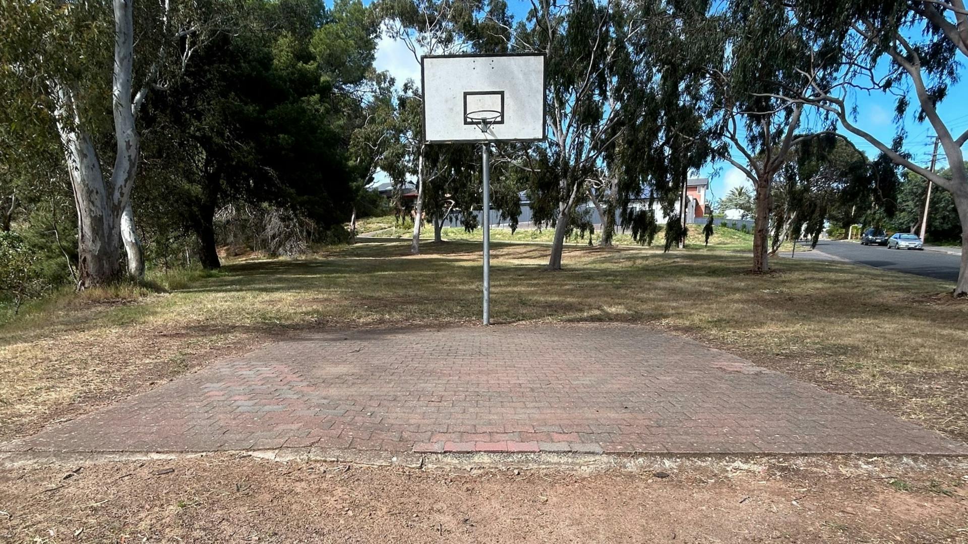 Current Pasadena Basketball Court .png