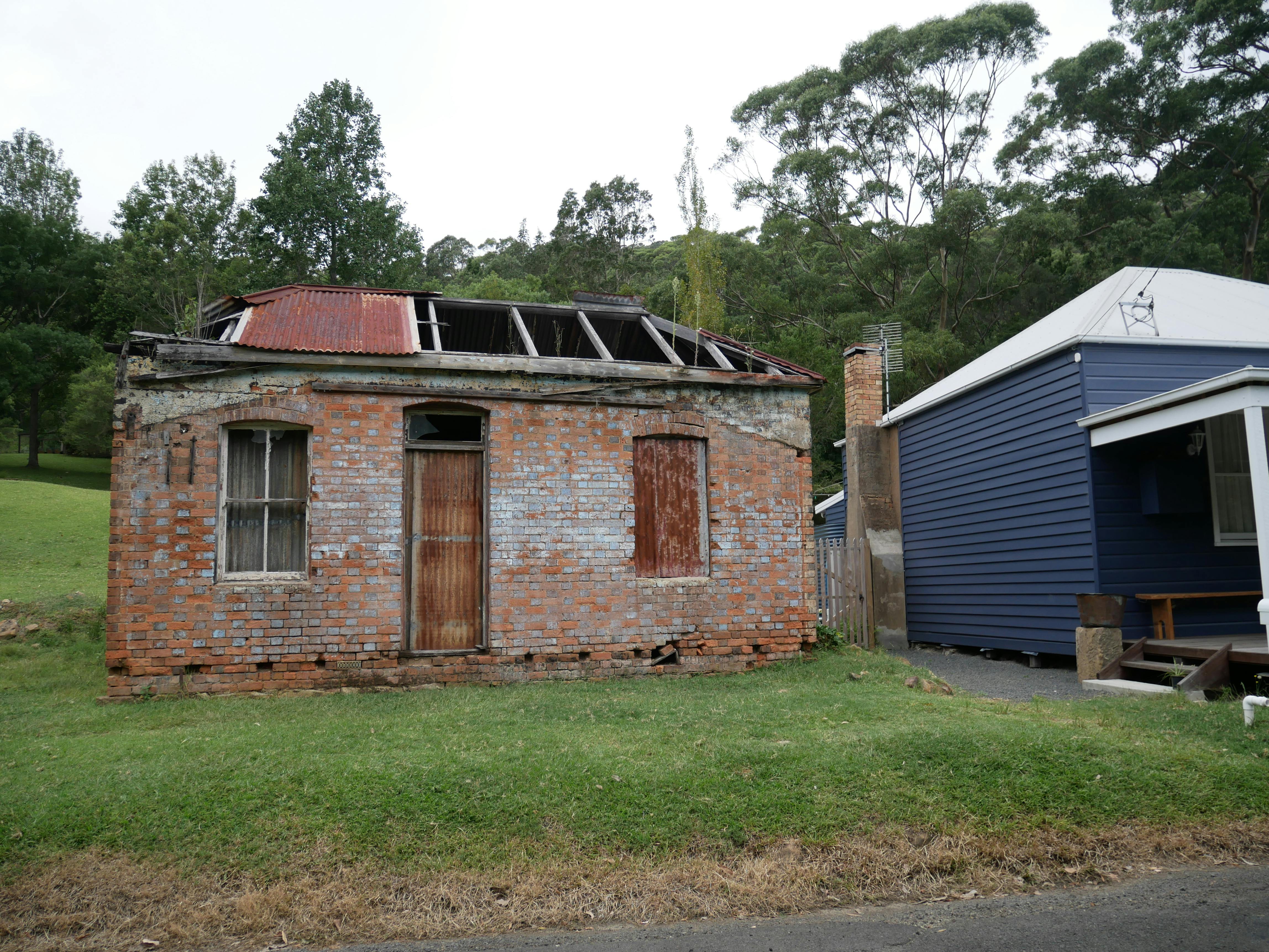Former Miner's Clubhouse, Kembla Heights 