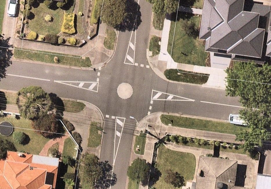 Mini Roundabout example
