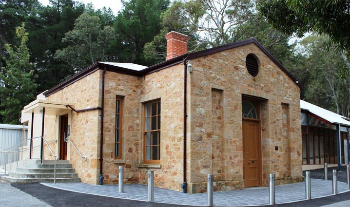 Gallery 1855 - Front of building