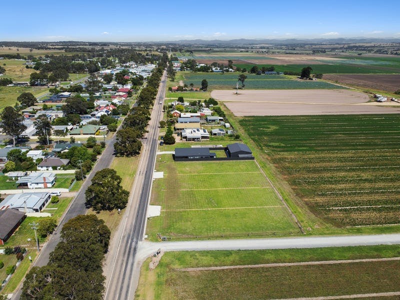 Lindenow Main Street aerial image looking West