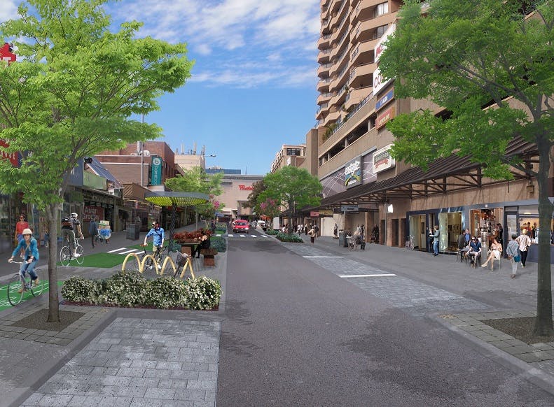 Spring Street Outside Eastgate