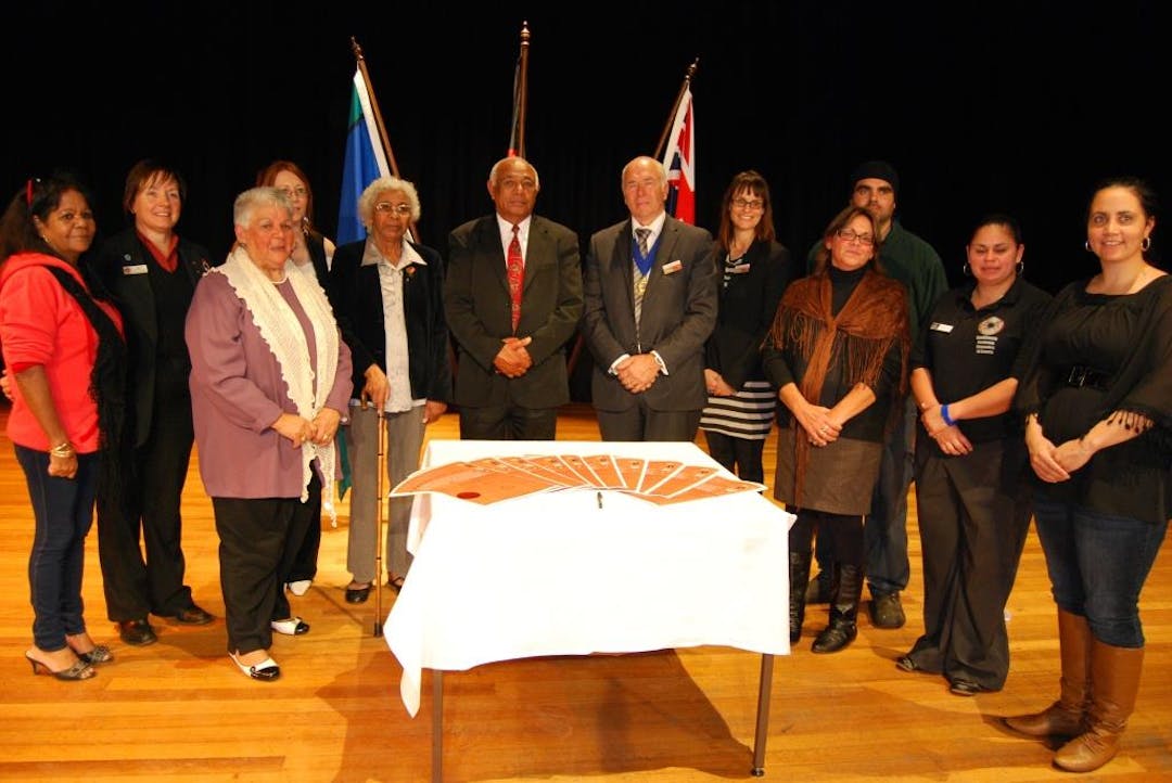 Signing of the Glenelg Aboriginal Partnership Agreement 2011-2020 Signing of the Glenelg Aboriginal Partnership Agreement 2011-2020
