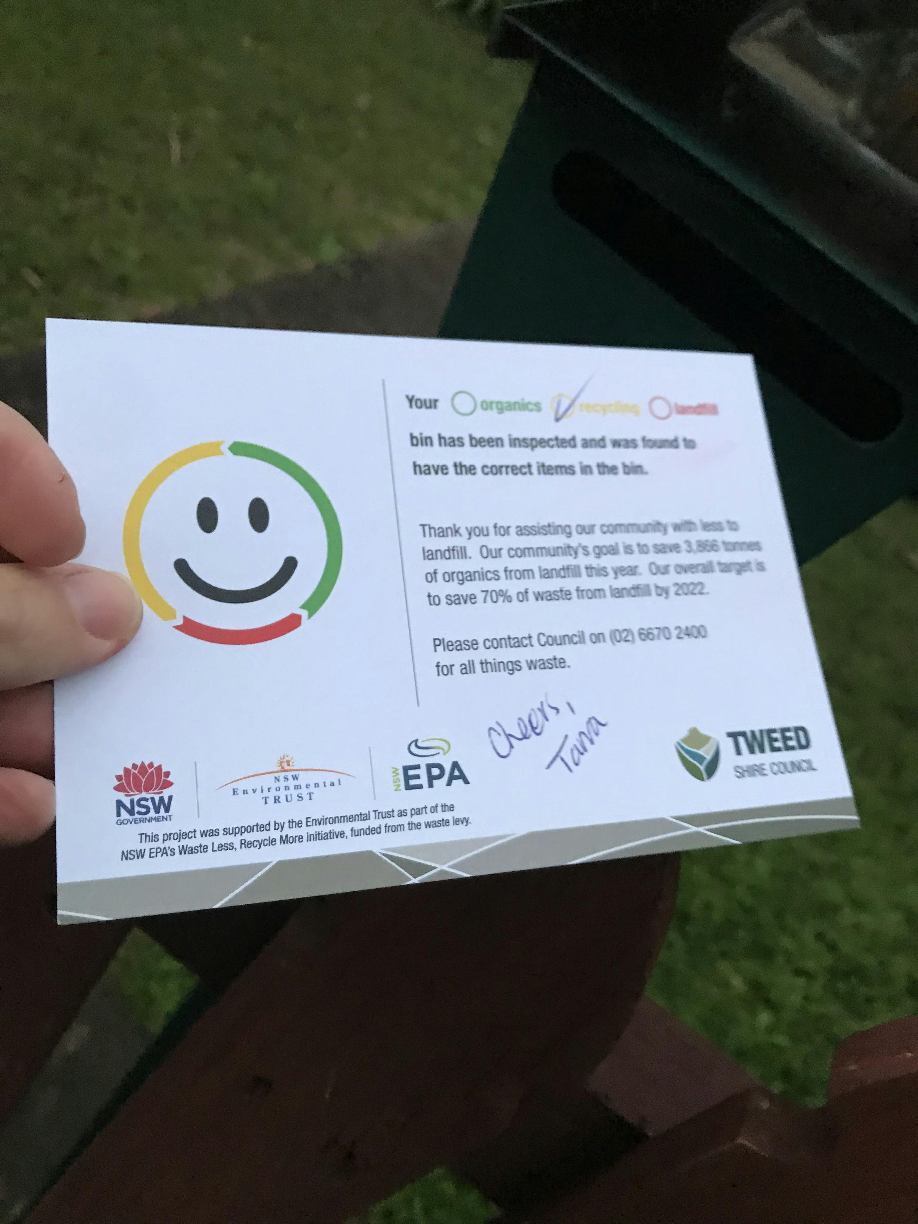 Thank you card left for a resident doing the right thing and sorting their waste correctly into the right bins. This means less waste going to landfill!