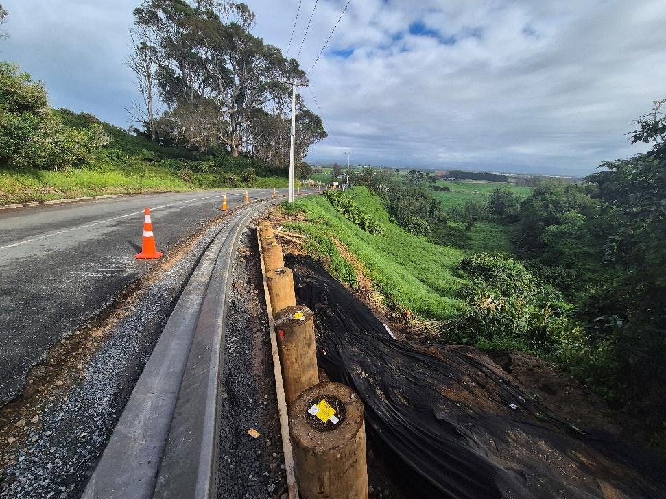 Arawa Avenue slip repair - 4 June 2026.jpeg