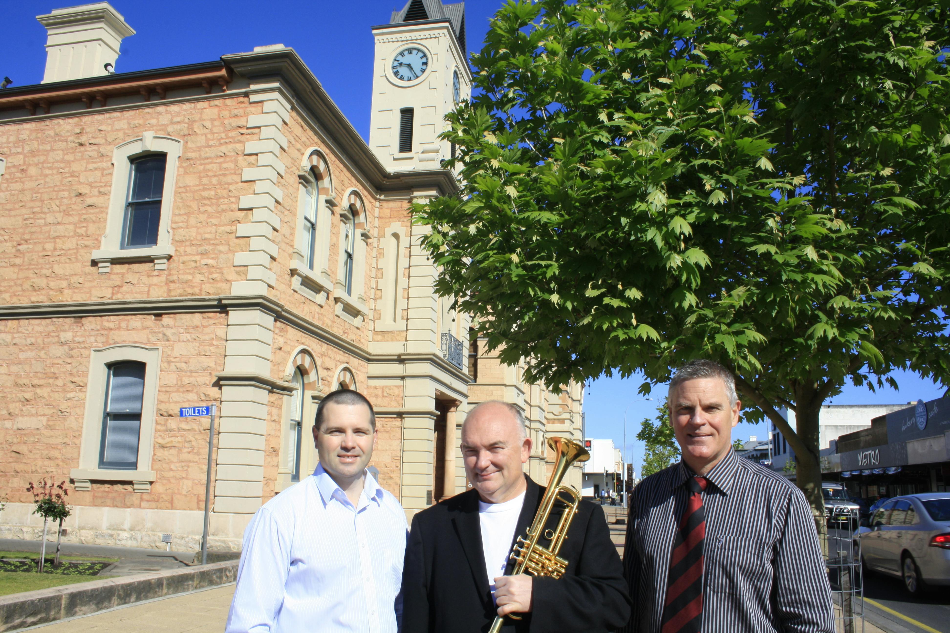 City of Mount Gambier Mayor, Steve Perryman with James Morrison and Mark Mc Shane outside the Old Town Hall. Photo Credit: The Border Watch