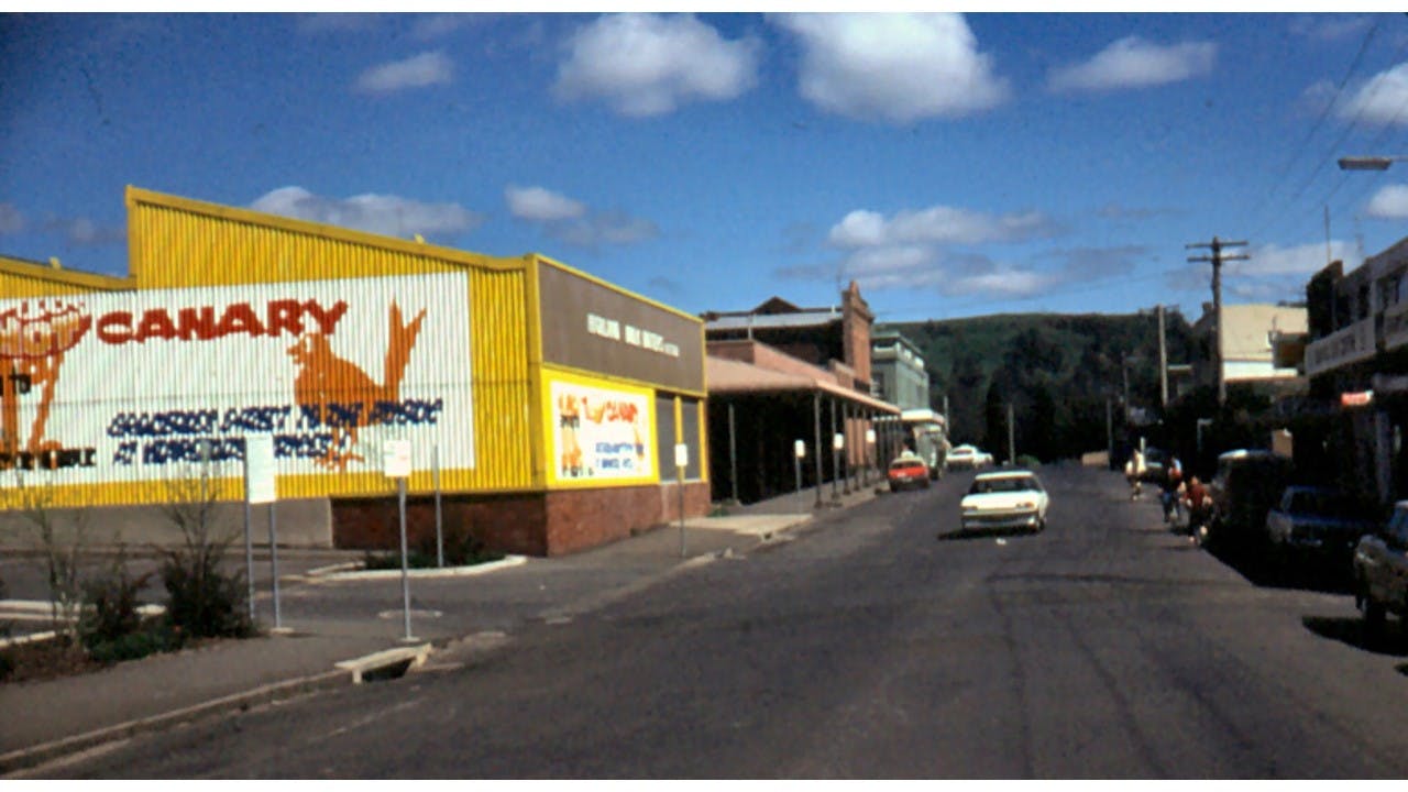 Wingecarribee Street circa 1983, now Corbett Plaza (looking west)