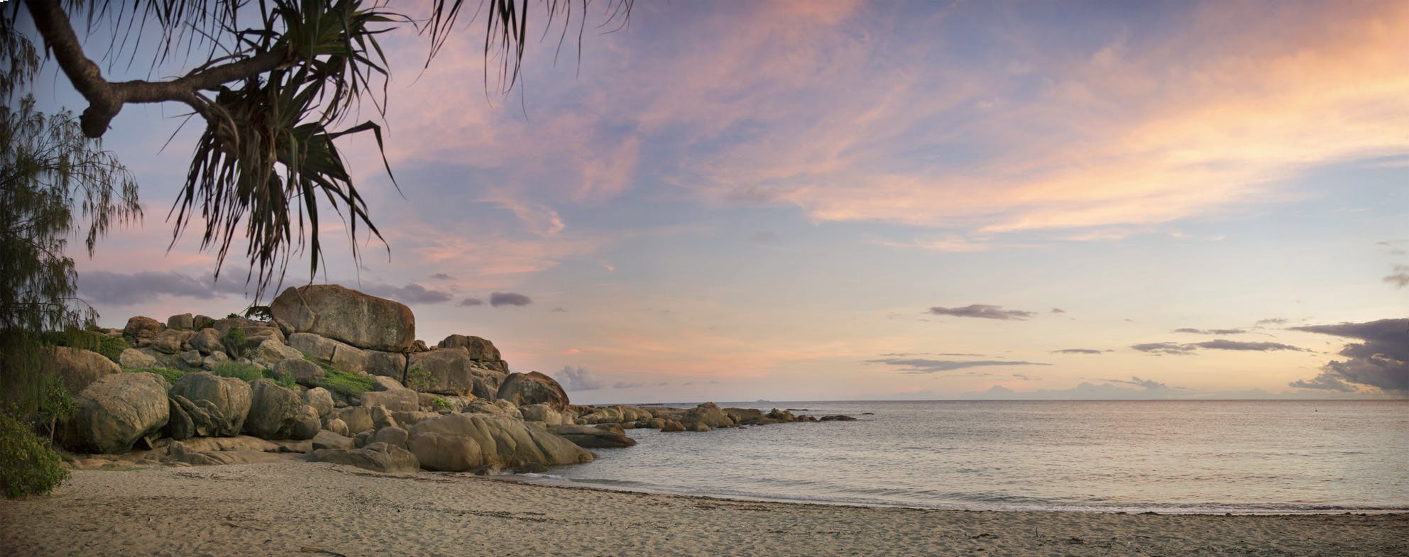 Bowen - Horseshoe Bay.jpg