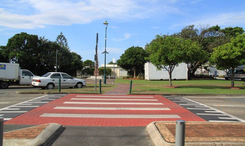 A Main Avenue from the Marine Parade pedestrian crossing will provide a direct access and view to the beach