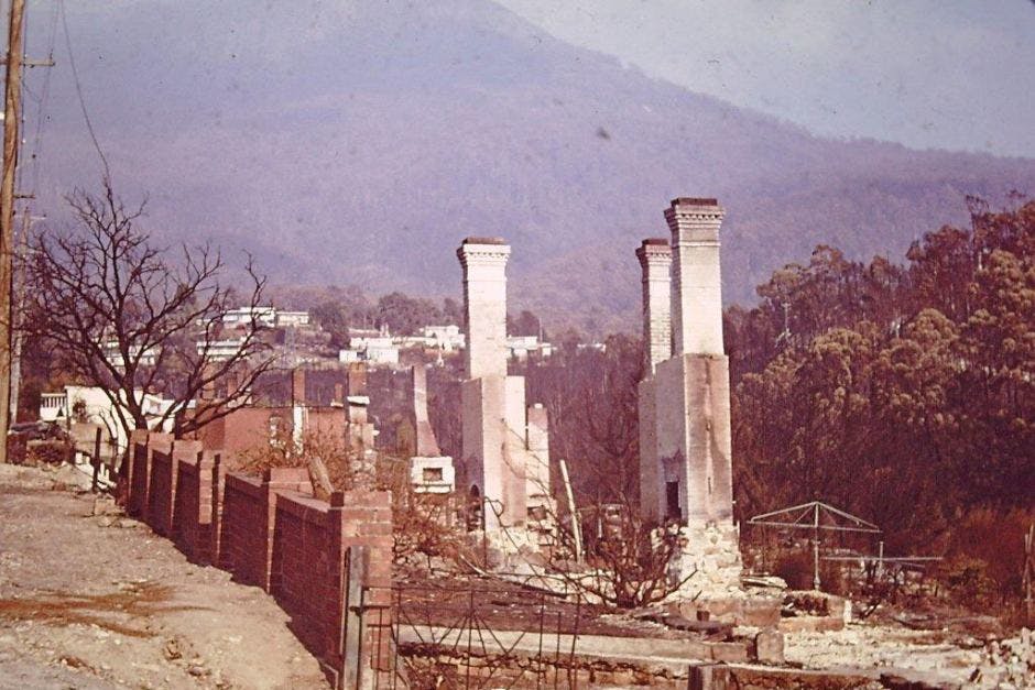 Houses burned in South Hobart in 1967