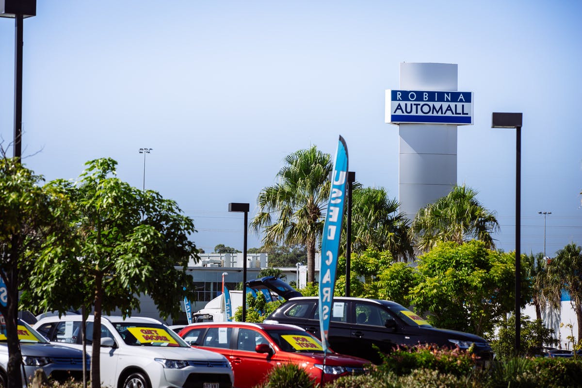 20150325_AUTOMALL_ROBINA-5.jpg