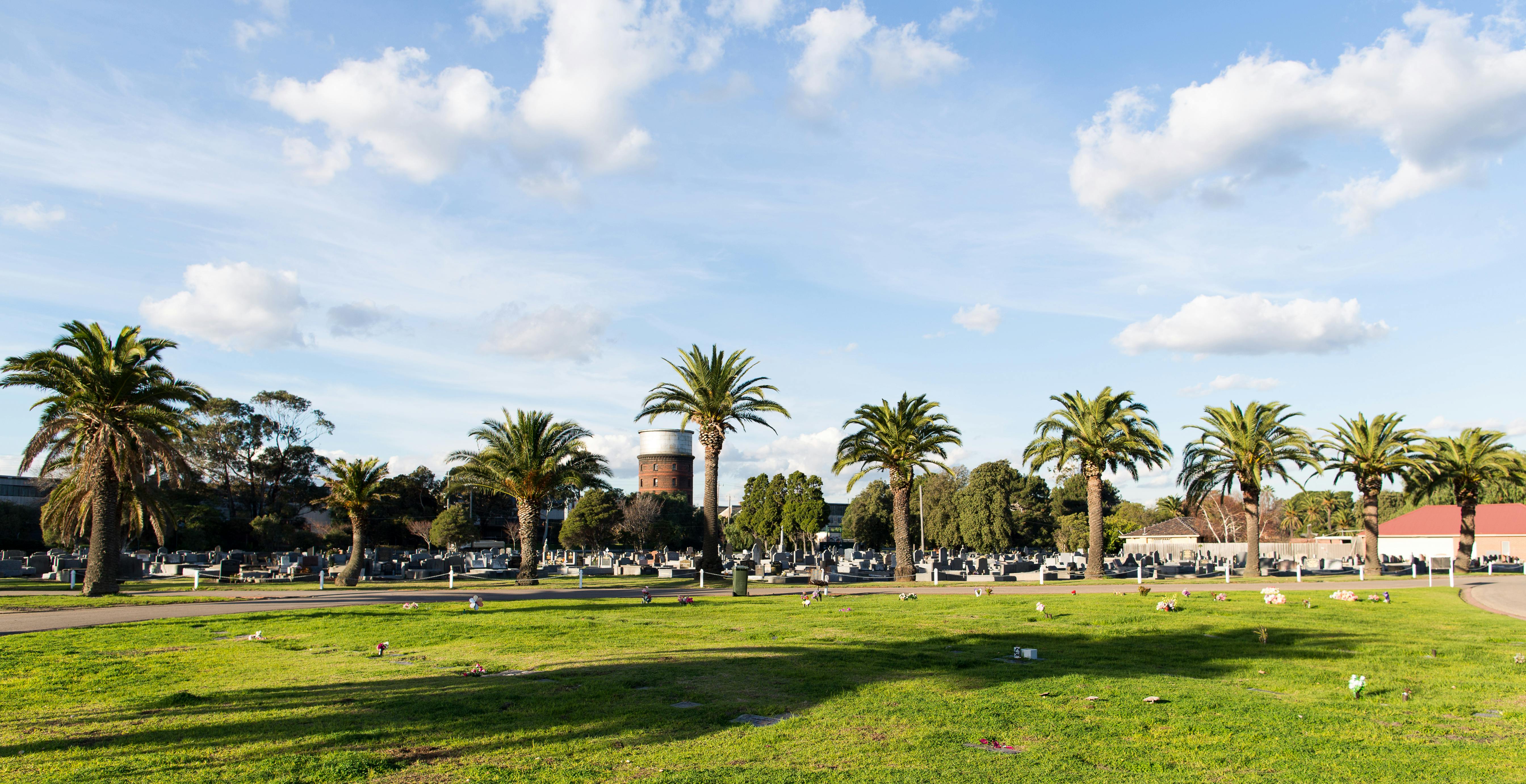 Williamstown Cemetery - hero.jpg