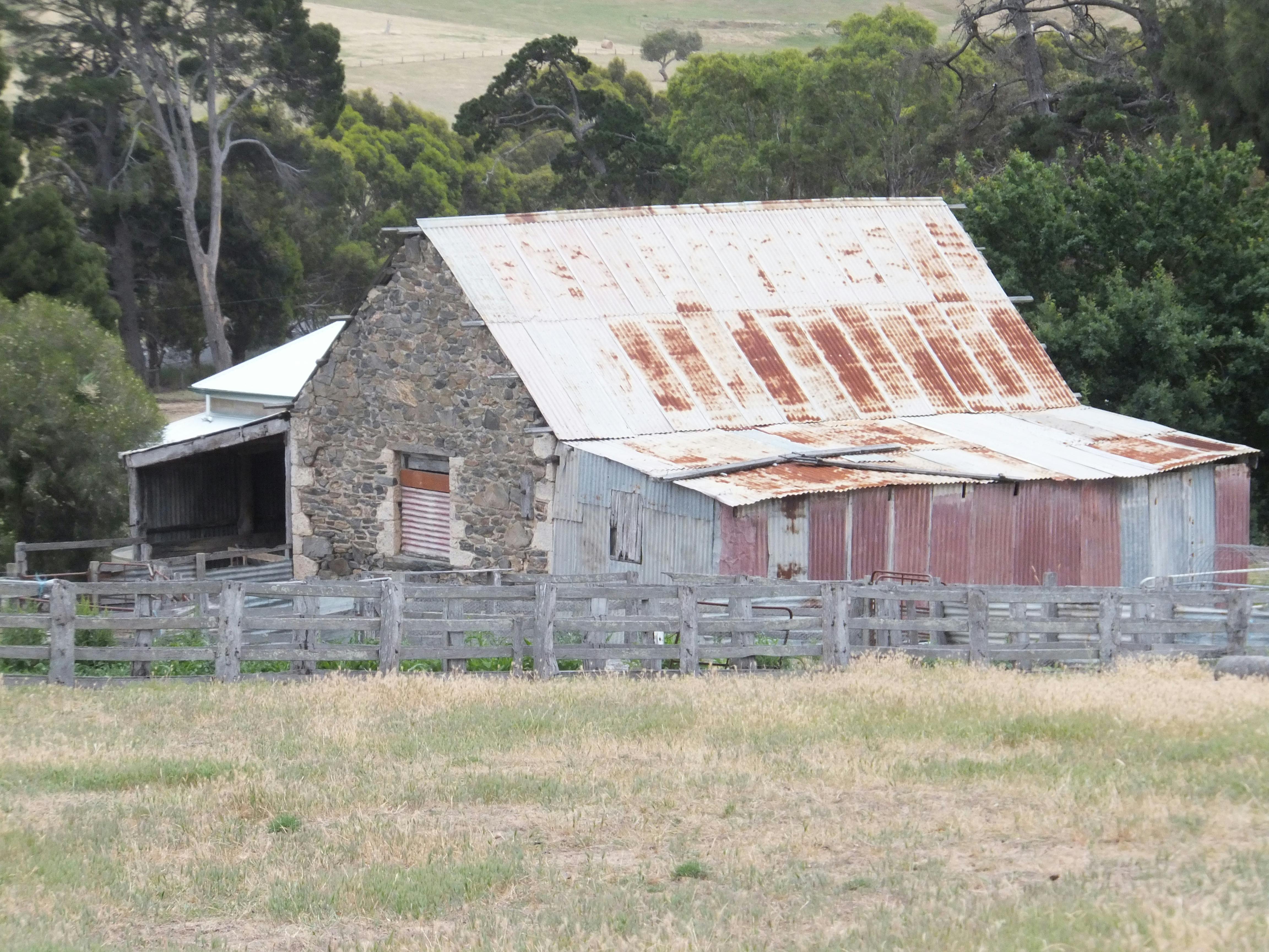Hunt's Old Barn