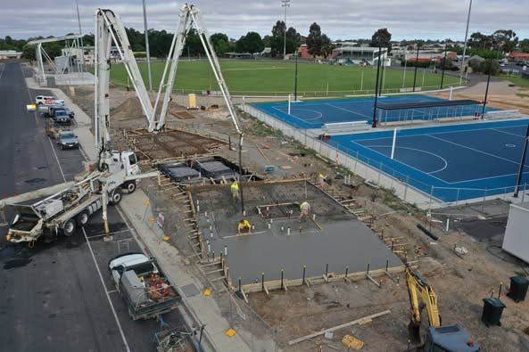 Horsham city oval.jpg