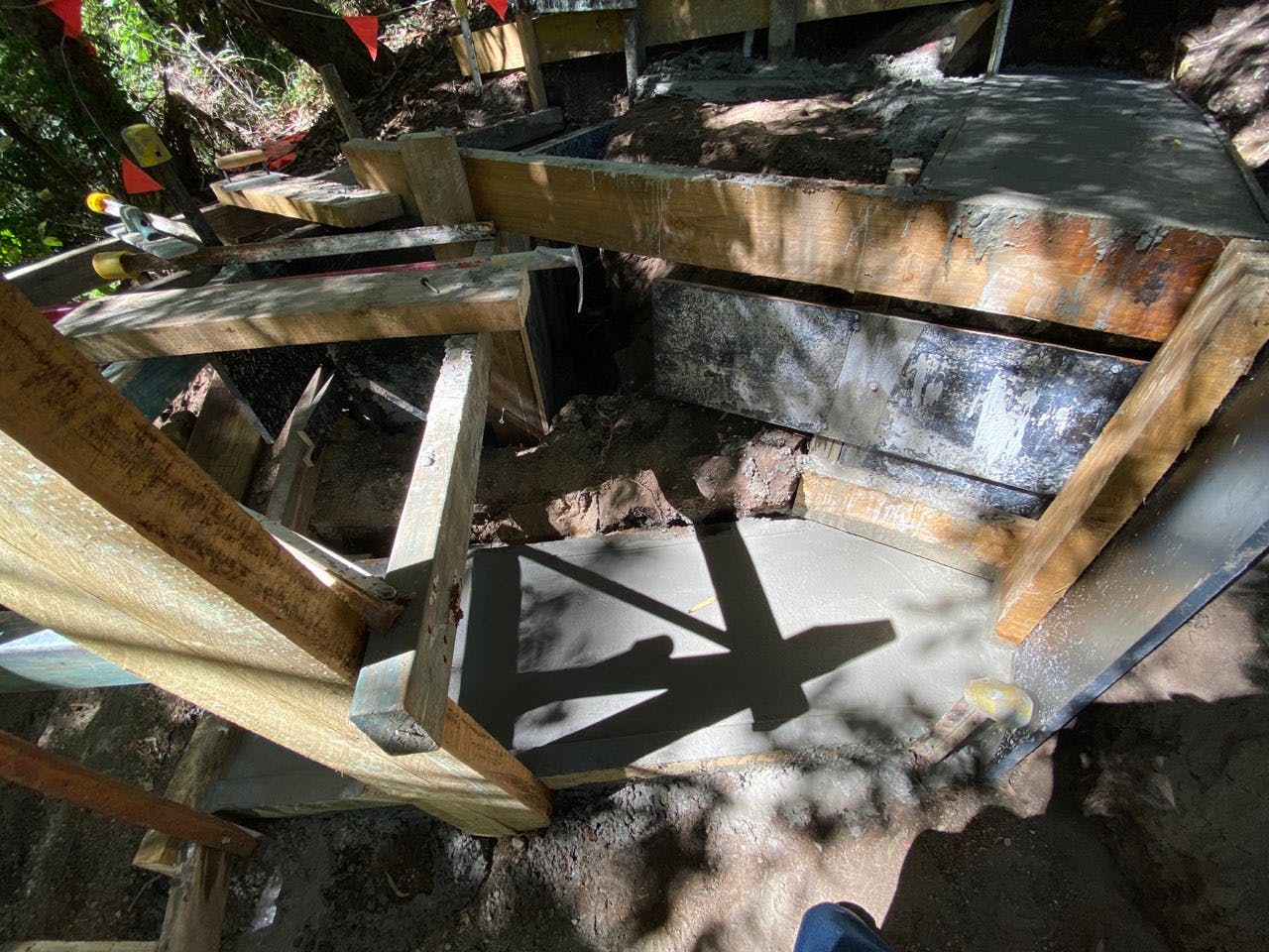 Jetty’s Road to Kalimna Hotel - platform reinforced concrete footing of stair structure .