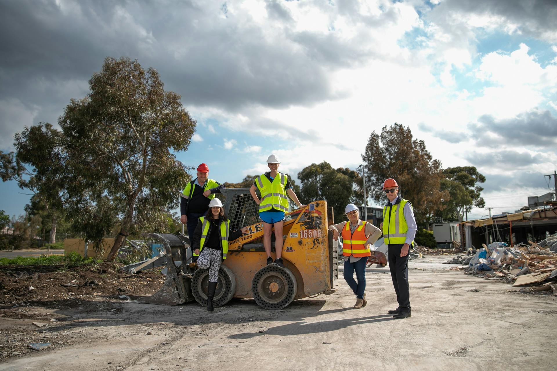 Mayor Cr Narelle Sharpe, Deputy Mayor Cr John Sipek, Crs Samantha Byrne and Andrea Surace, and CEO Bryan Lancaster attend the site to see construction progress in October 2019.