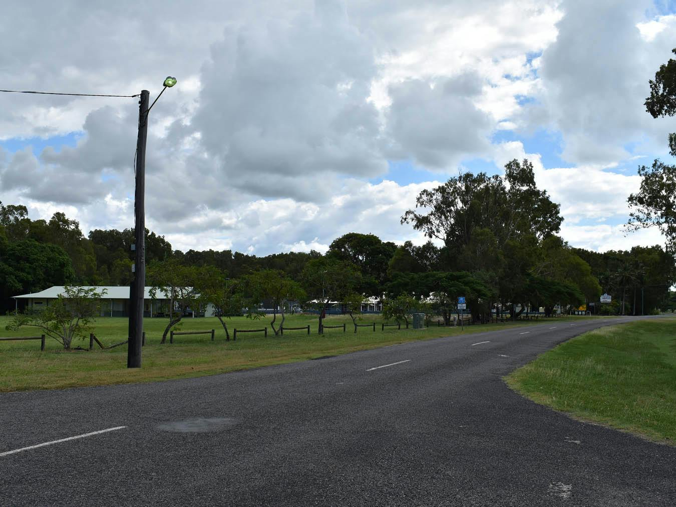 Corner Palm Avenue - This photograph is looking south-west diagonally cross from the intersection to the Seaforth Sports Grounds Reserve building and Seaforth Bowls Club. 
