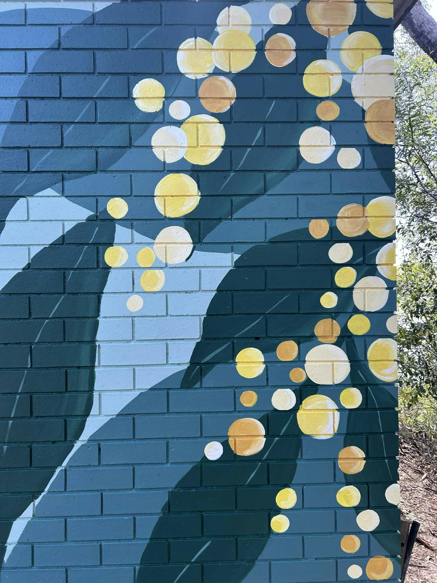 Noosaville mural