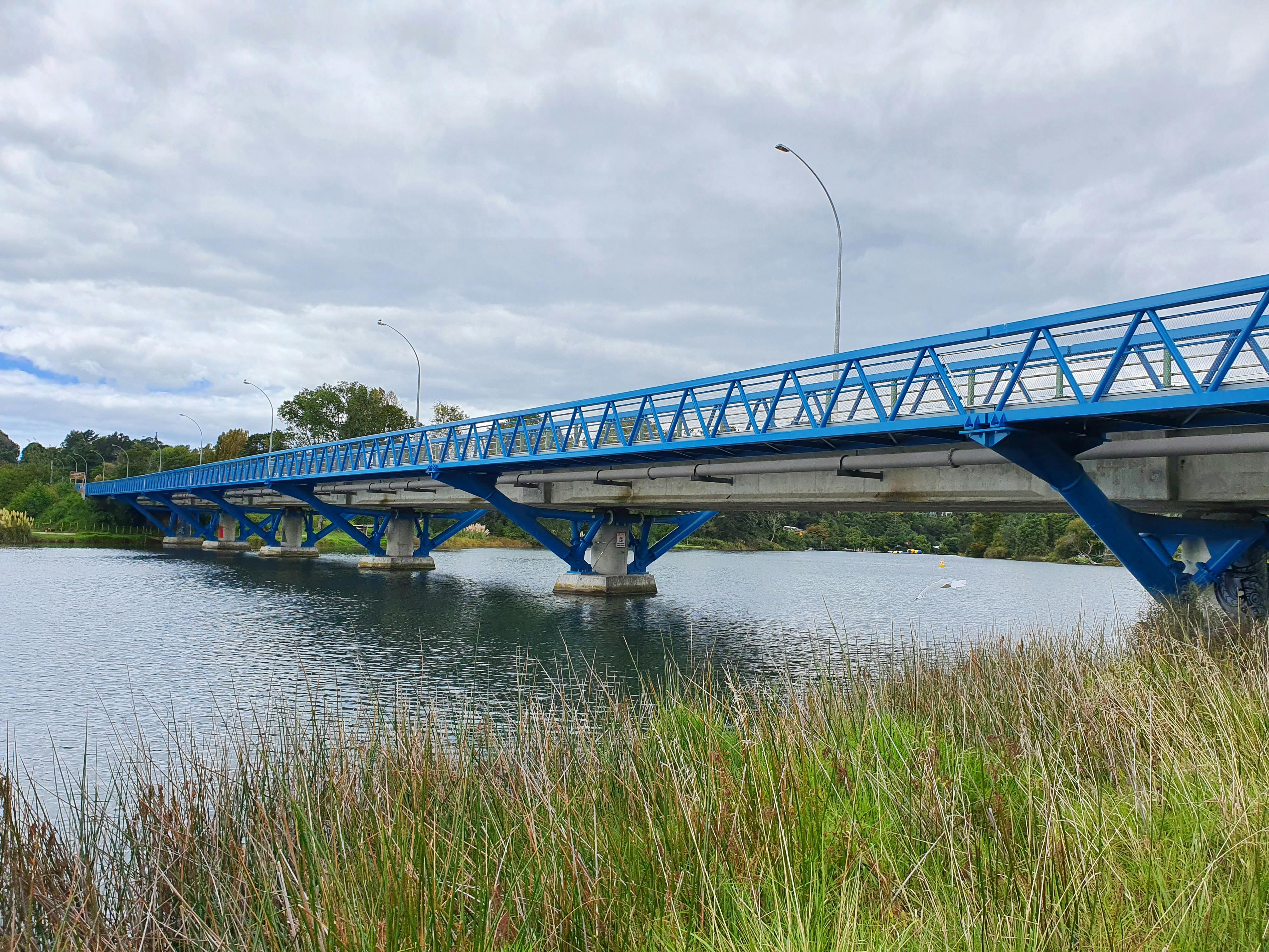 Wairoa River Bridge.jpg