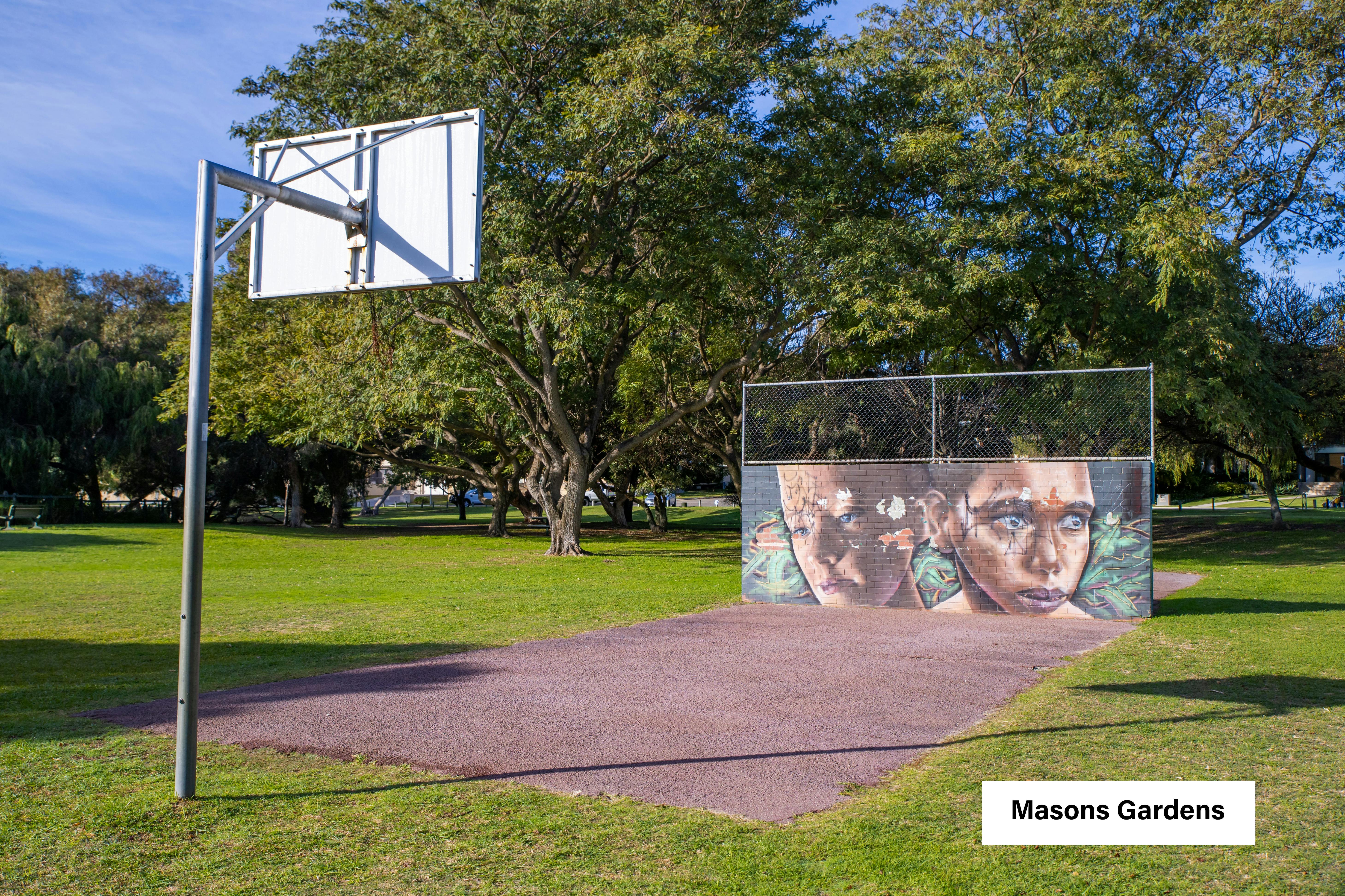 Masons Gardens (2).png