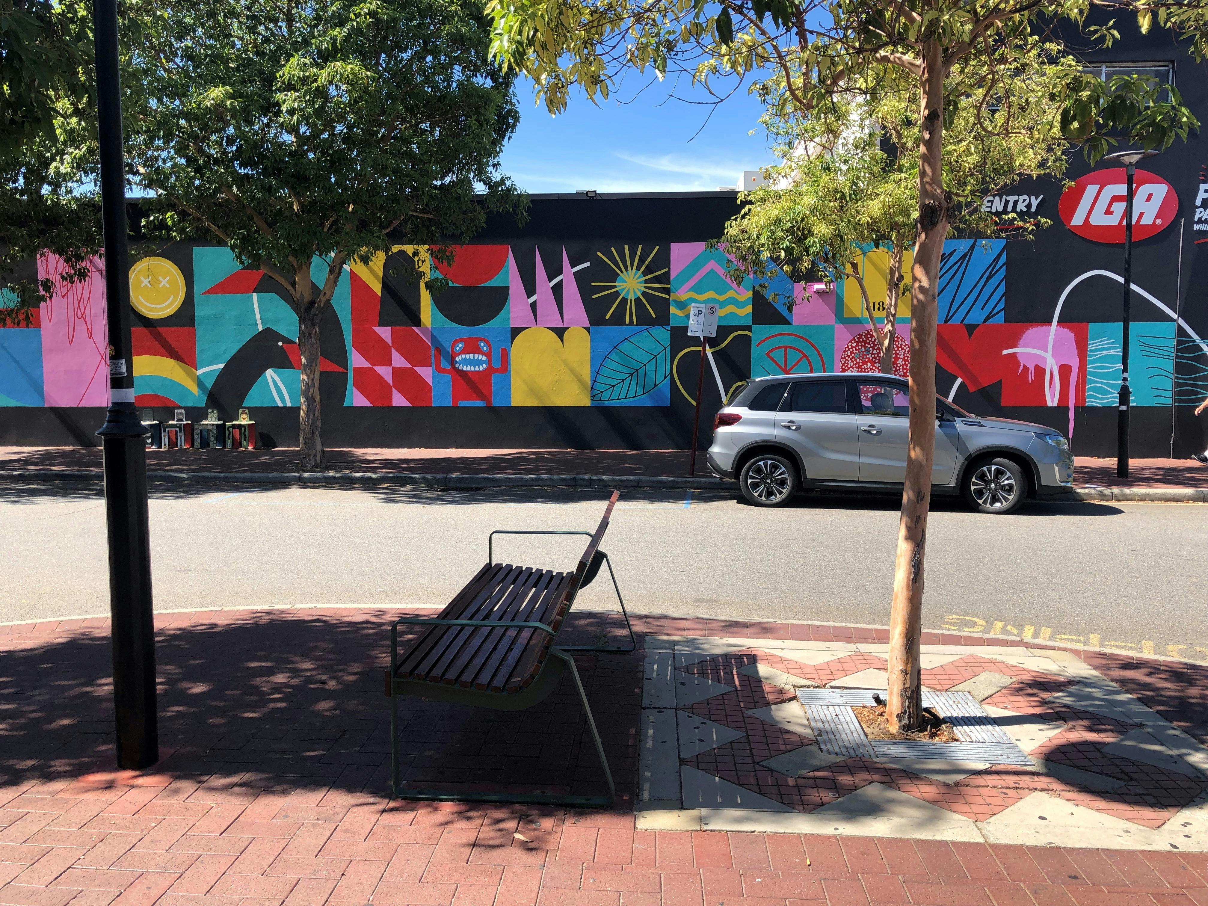 Mural wall