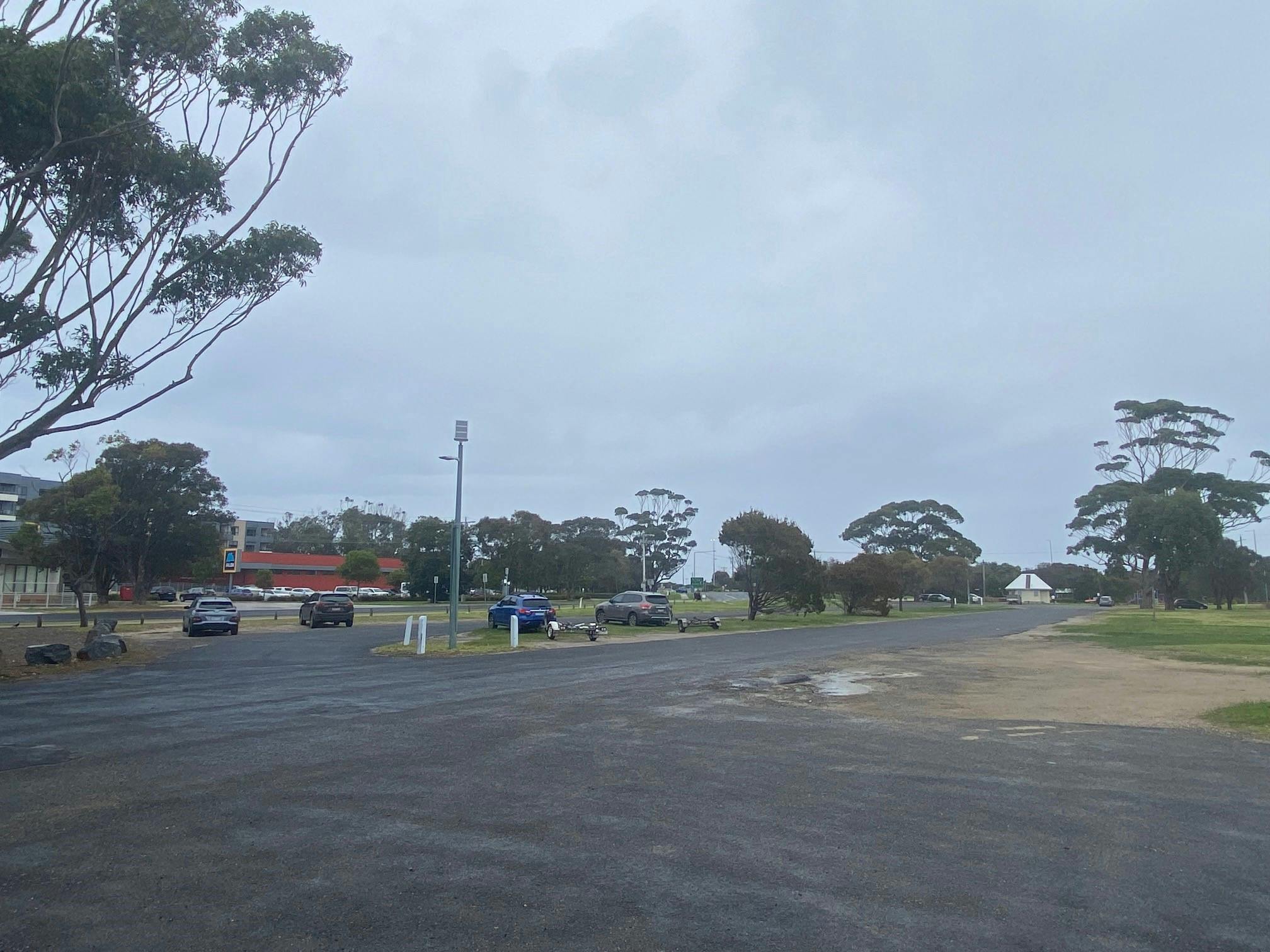 Apex Park boat ramp carpark_28 June 2023