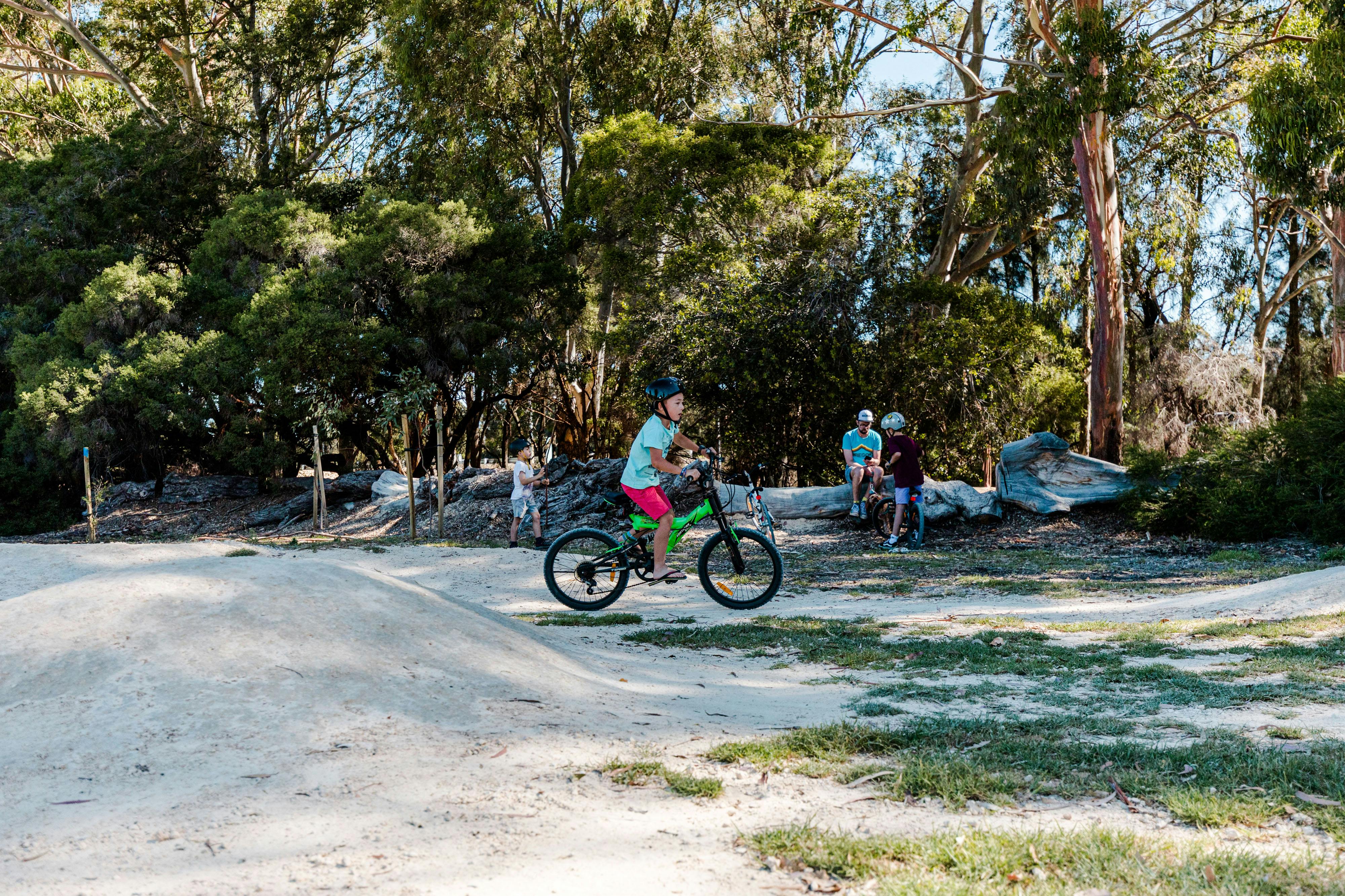 Britannia Reserve Pop up Play