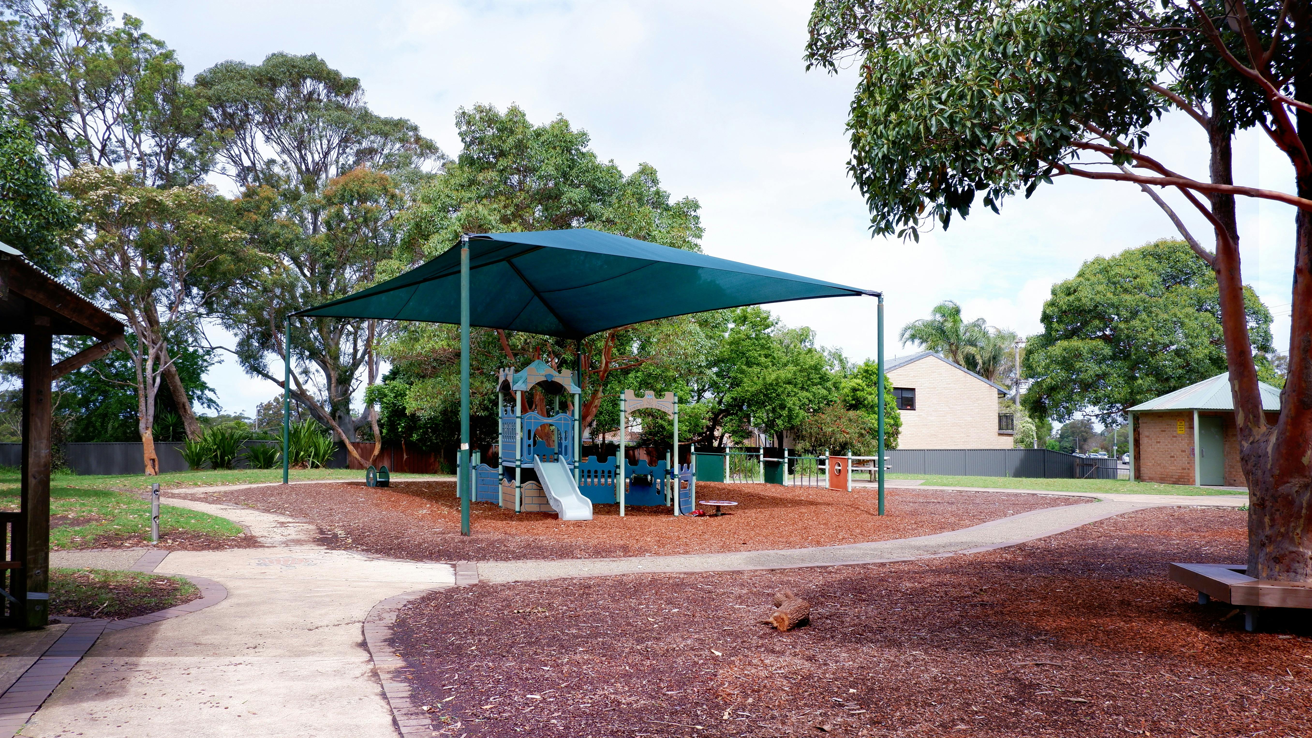 Existing playground, Old School Park