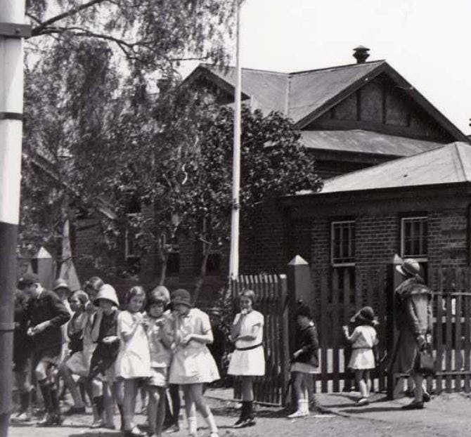 East Vic Park Primary C1920
