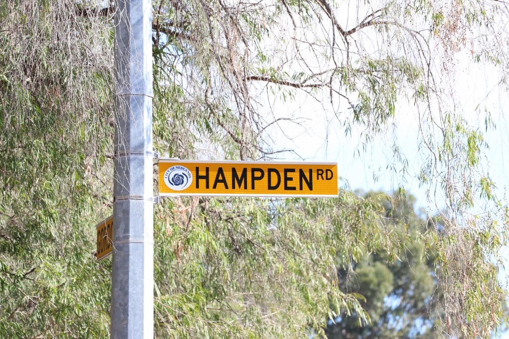 Hampden Road street sign