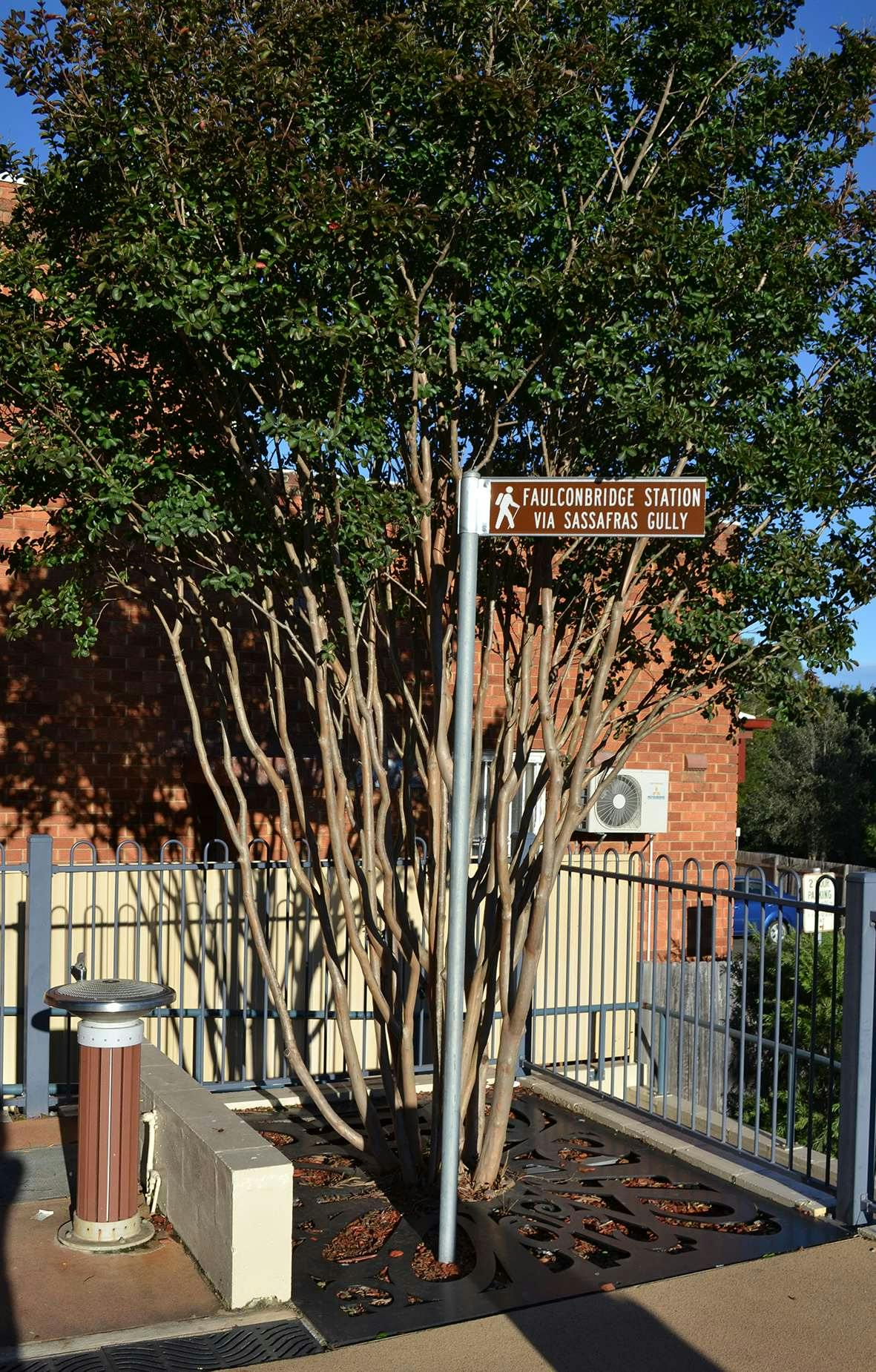 Town Square way finding and Planting