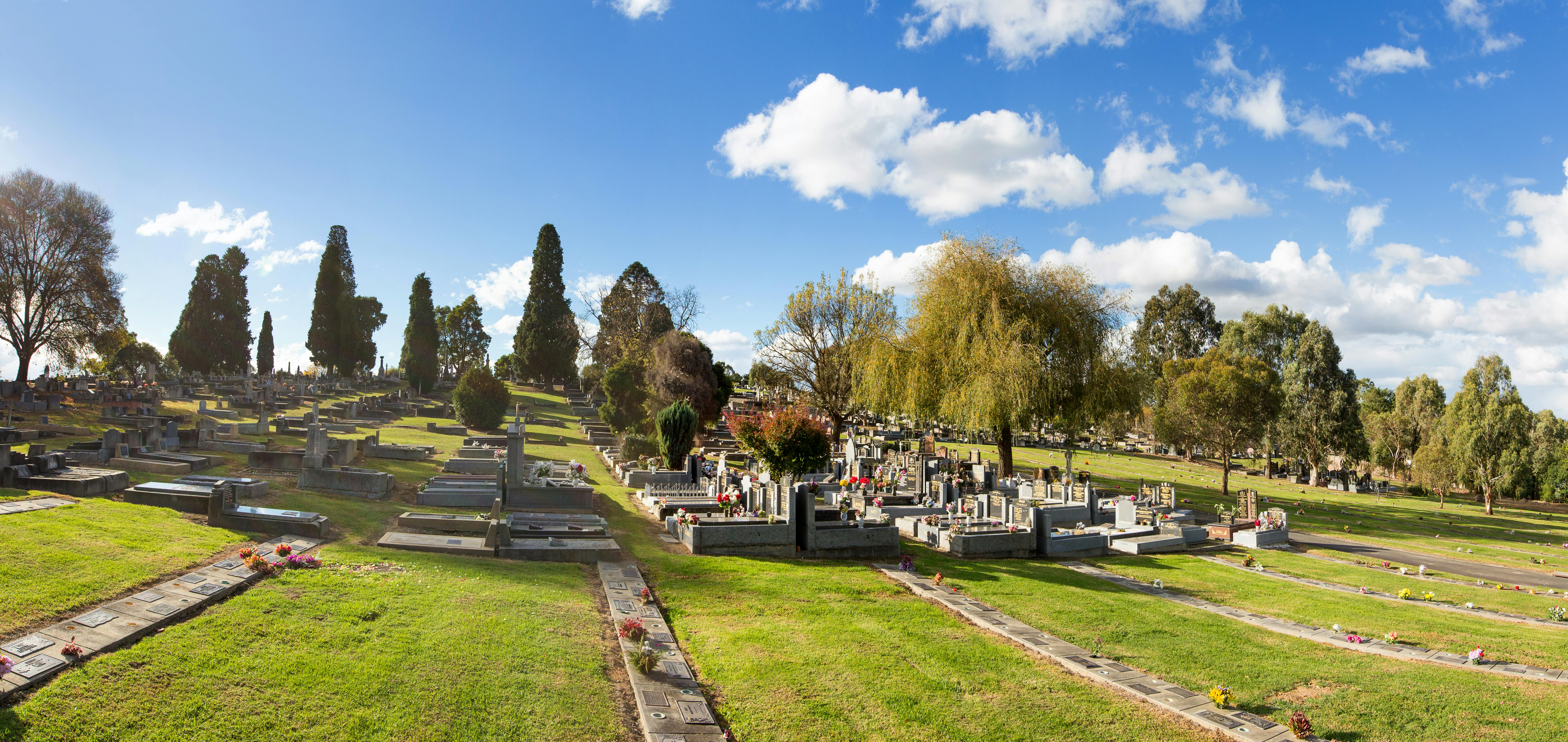 Lilydale Lawn Cemetery - hero.jpg