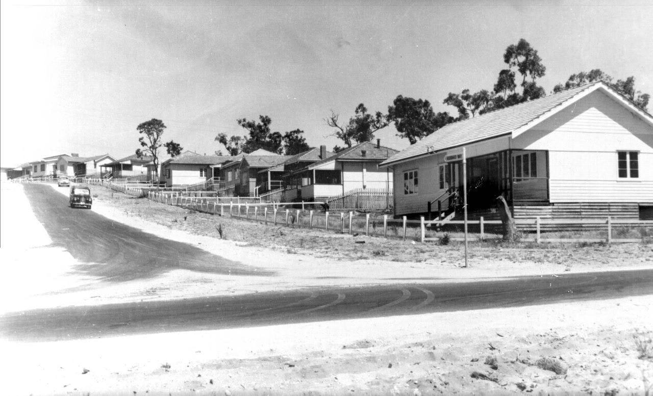 1 Completed Medina housing Hubbard Way - April 1953.jpg
