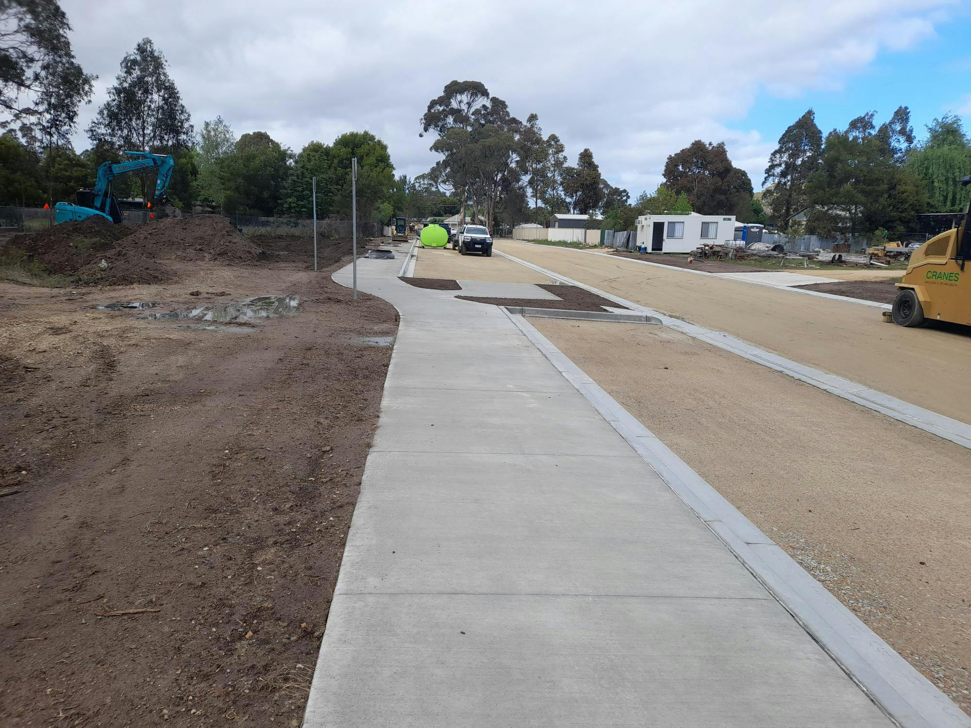 Footpaths and carparks - 17 October 2023