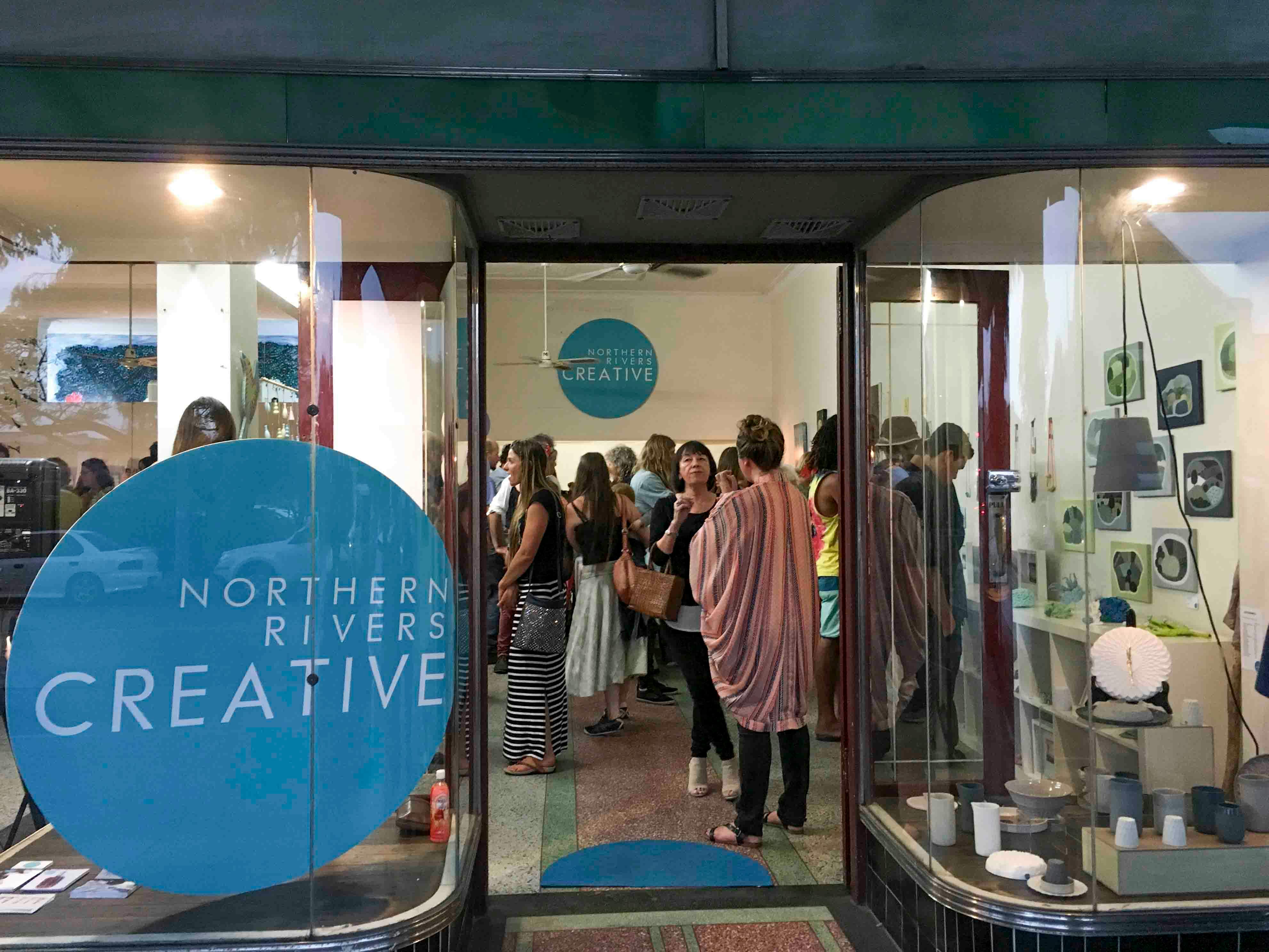 Murwillumbah's art deco town centre enrich the town's culture and provide a perfect home for local galleries.