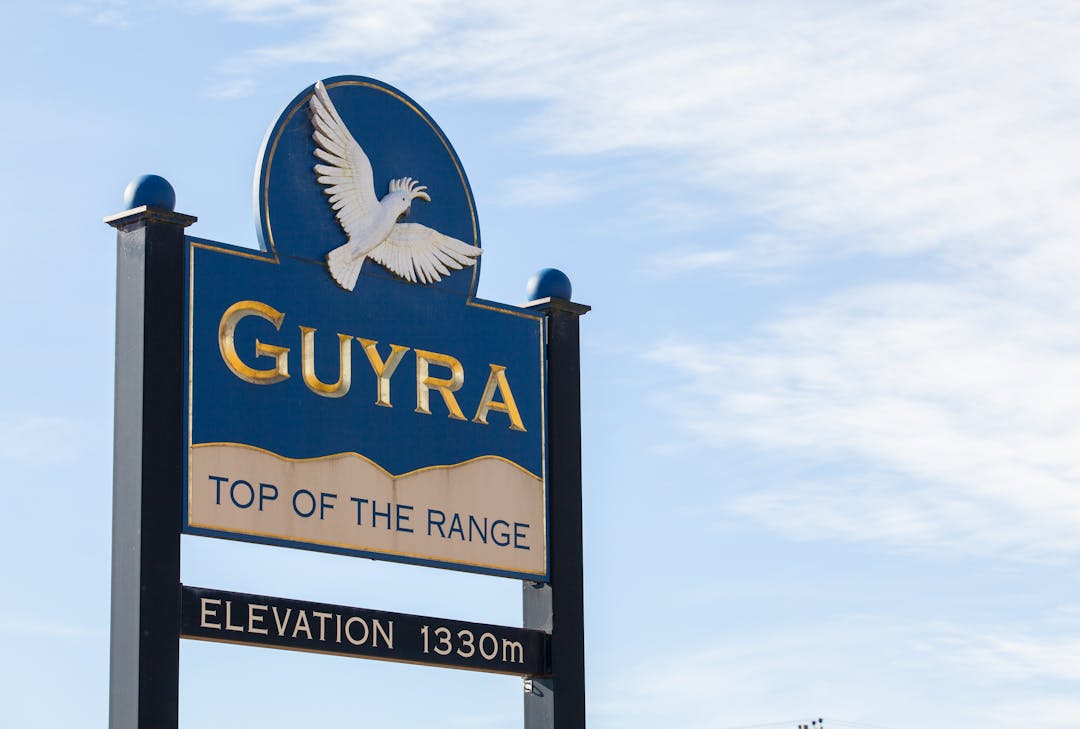 Guyra town entry sign