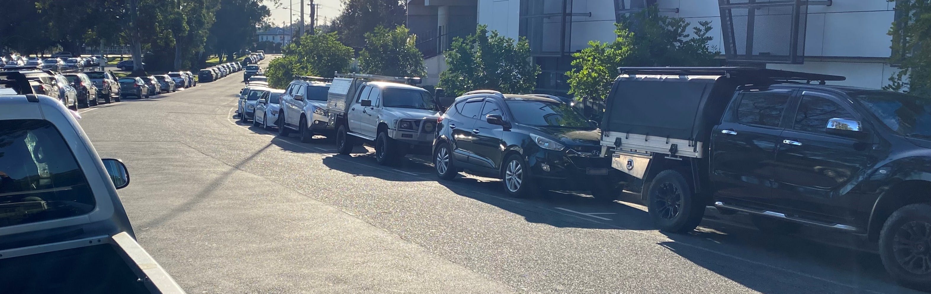 Photos of cars parked along both sides of Barnsdale Place, Greenslopes.