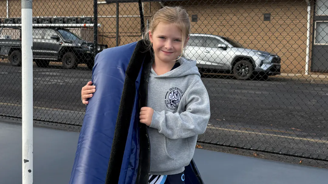 Young volunteer helping out
