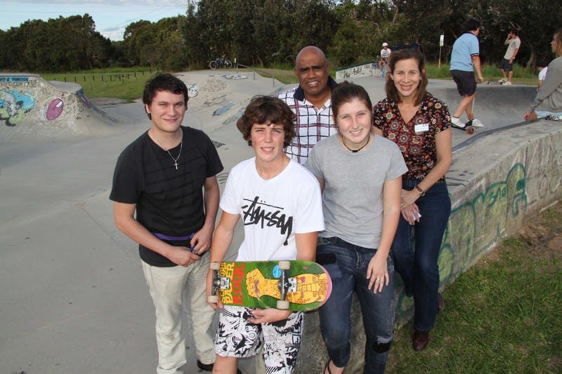 Encouraging youth input to the Strategic Plan - Beachside Church youth representatives Jimmy Fortune (left) and Mary Jayne 'MJ' Edwards (front right) and church pastor Allan Pillay, with skater Tom Flanagan and Council's Youth Development Officer Sylvia R