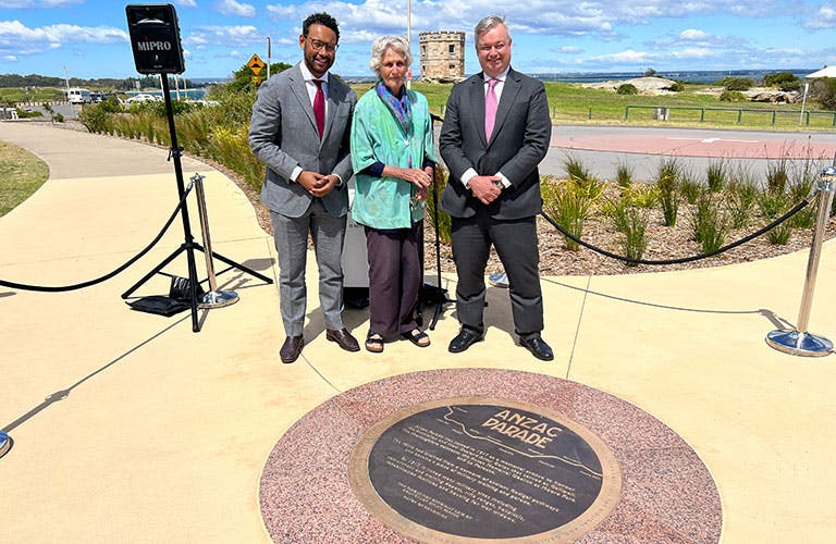 November 2022, Randwick City Council unveils a bronze memorial plaque at La Perouse, completing the 100 year vision to dedicate memorials at both ends of Anzac Parade.