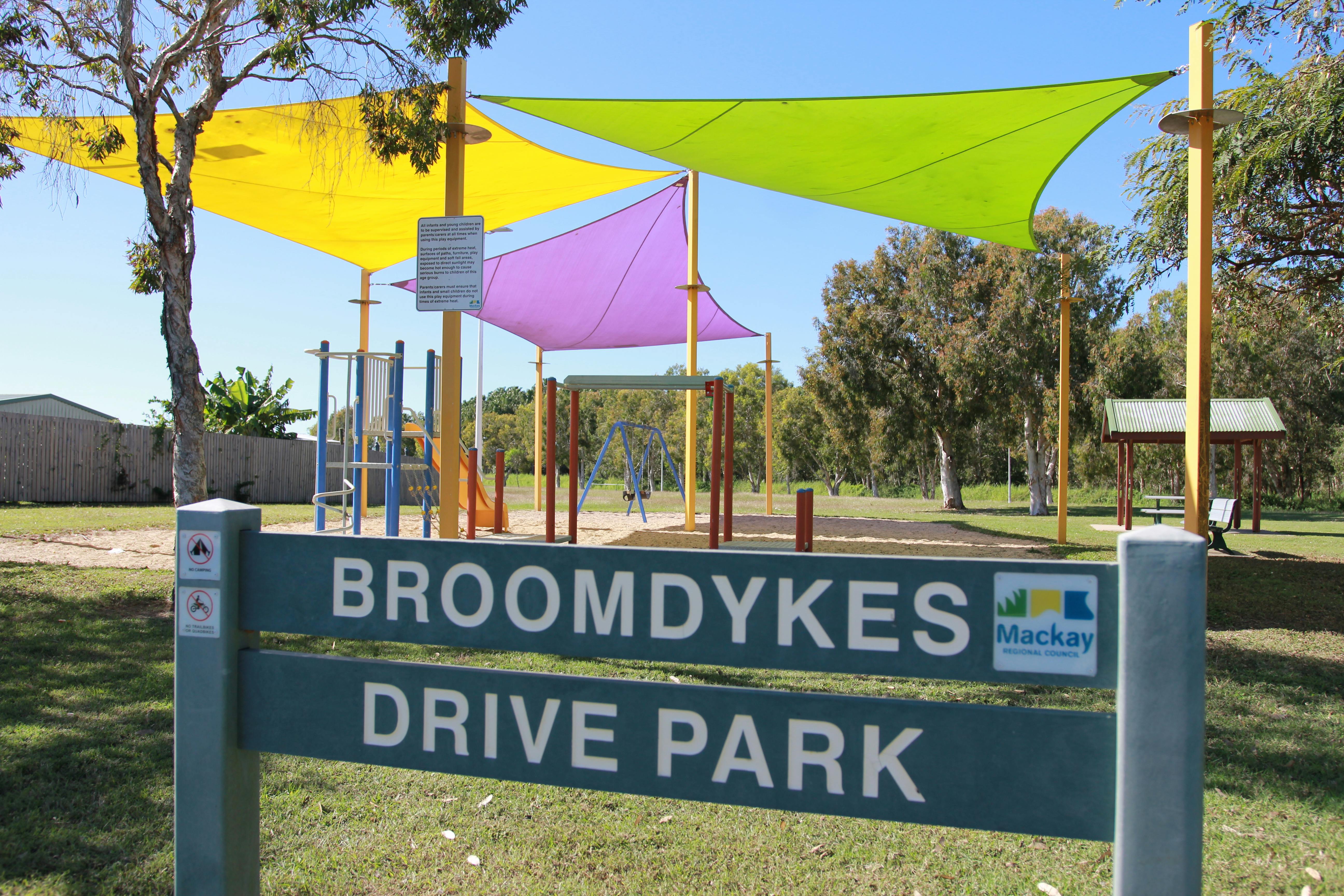 Broomdykes Drive Park playground