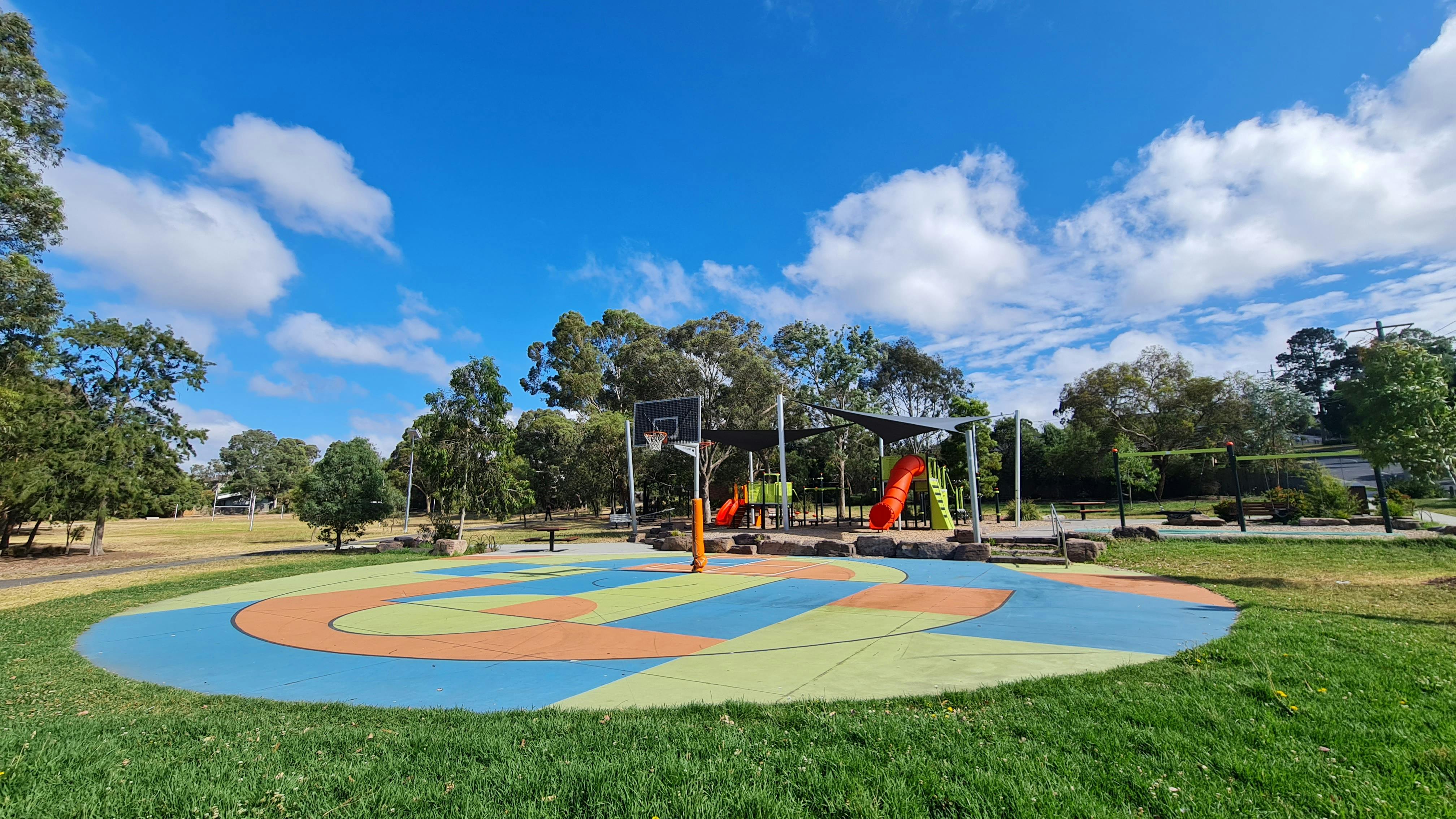 Morris Williams Reserve basketball pad and playspace