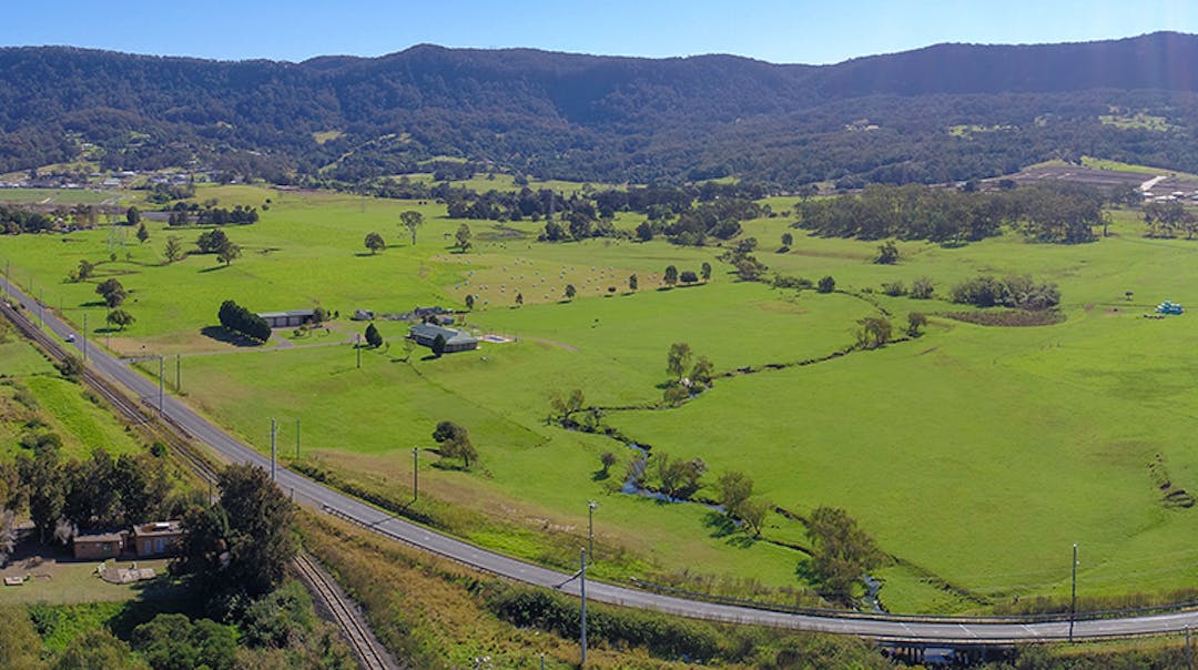 Wongawilli Road looking east